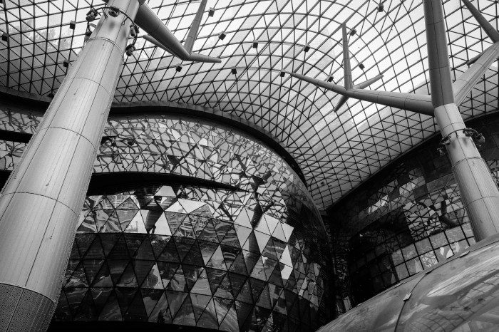 ION Orchard by K.