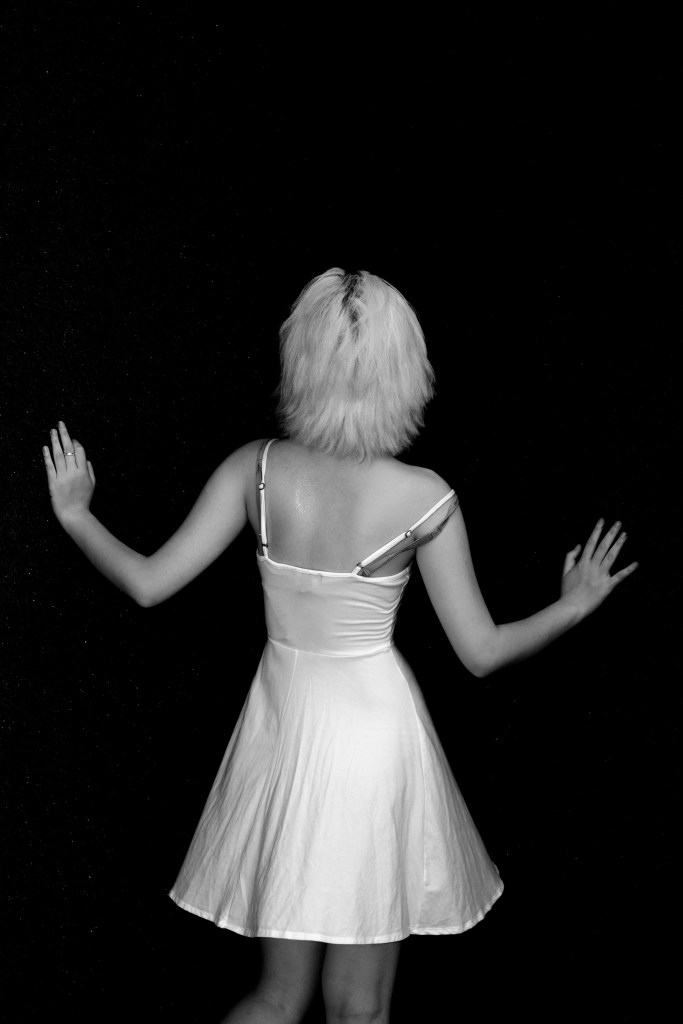 Wandering star by Đô Tăng