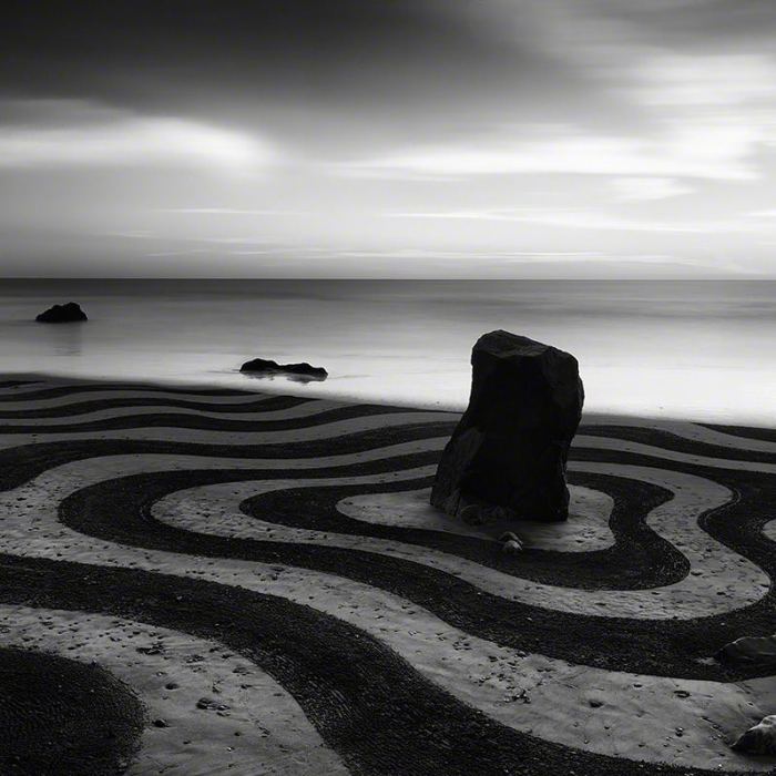 Between Worlds by Henthorne (via Leica instagram)